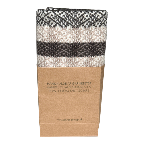 Solwang Design ZERO Waste Handtuch gestrickt aus Garnresten, 35x50 cm